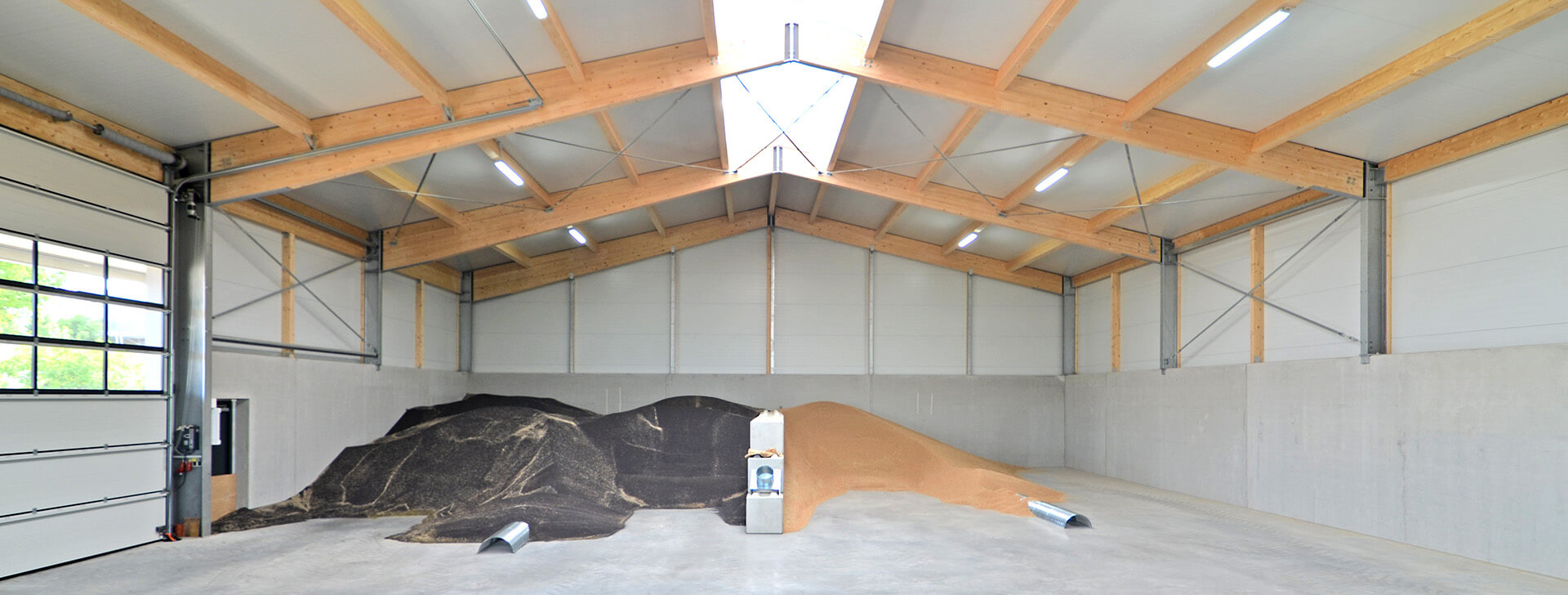 Sklady obilovin a sypkých materiálů - Haly - WOLF System