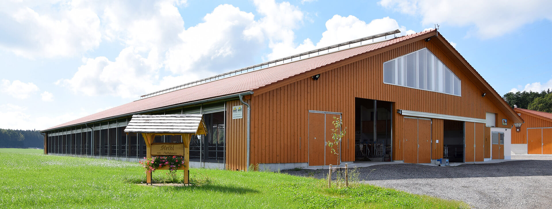 Stáje pro mladý skot - stáje pro chov skotu - WOLF System