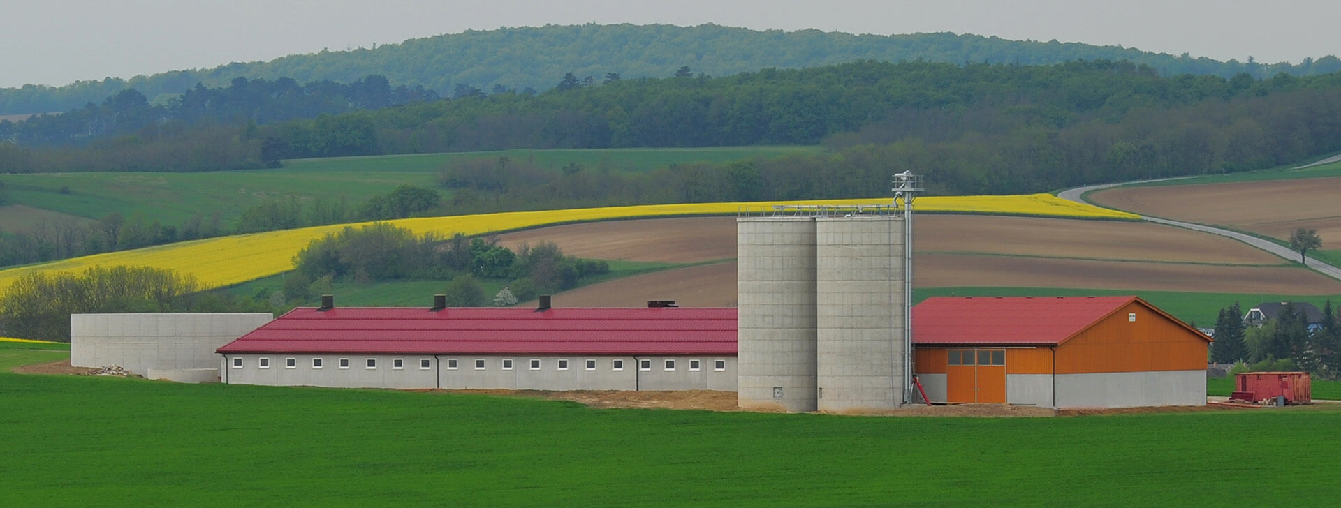 Vepříny - Stáje - WOLF System