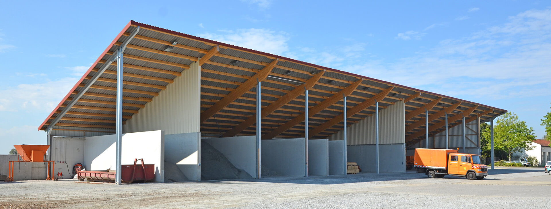 Budovy pro veřejný sektor - Komerční budovy - WOLF System