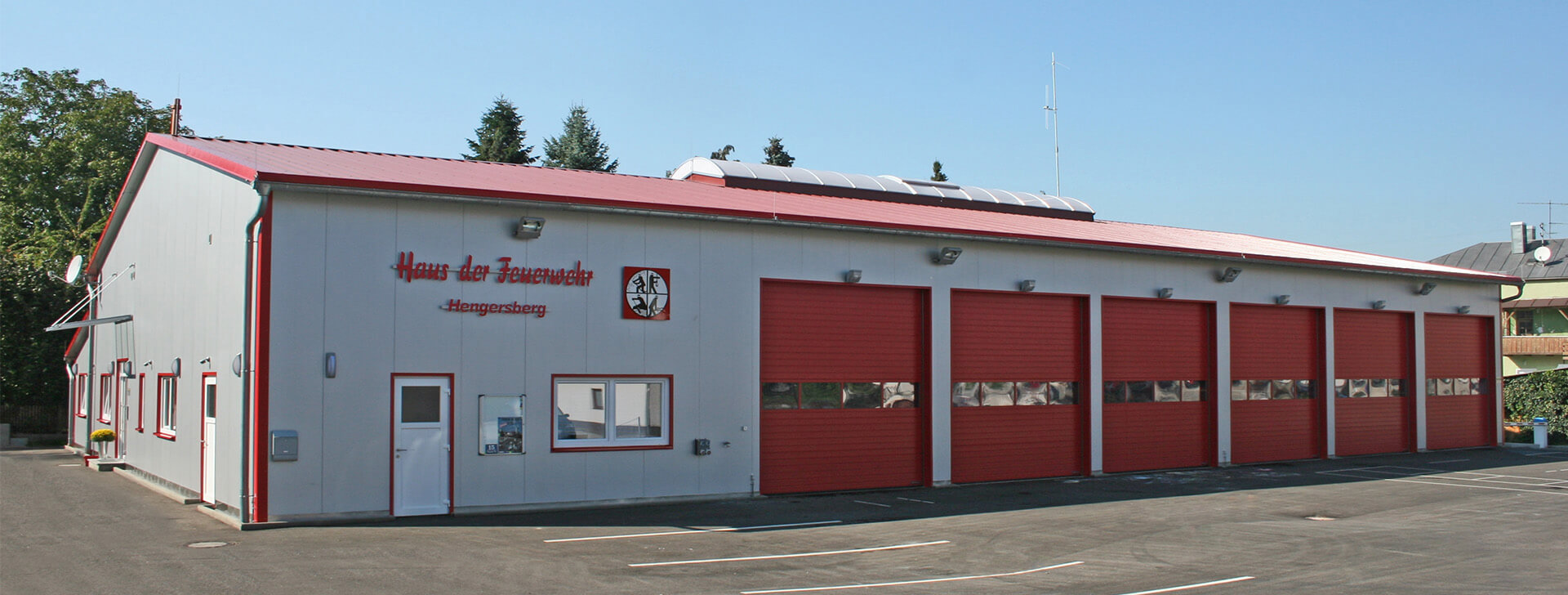 Budovy pro veřejný sektor - Komerční budovy - WOLF System